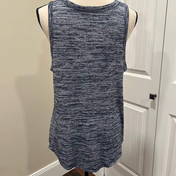 GAP Blue Heather Tank Top - Picture 2 of 4
